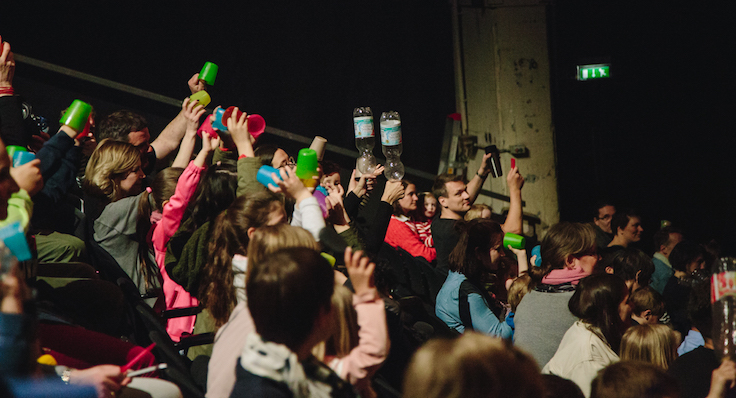 Taschenpercussion | The Young ClassX © Anna Schäflein